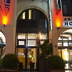 Opera Cadet Otel Paris