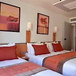 Opera Cadet Otel 4*