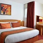 Opera Cadet Otel 4*
