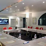Opera Cadet Otel Paris