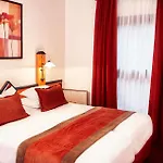 Otel Opera Cadet
