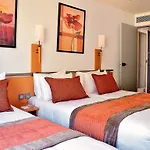 Opera Cadet Otel