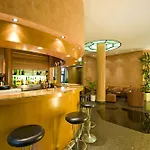 Otel Opera Cadet Paris