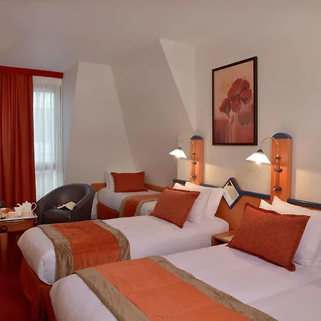 Opera Cadet Hotel 4*