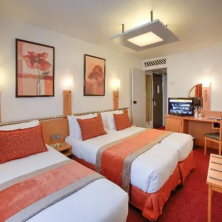 Opera Cadet Hotel 4*