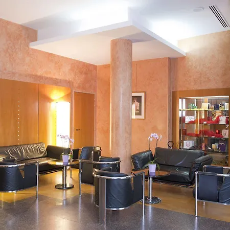 Opera Cadet Hotel 4*