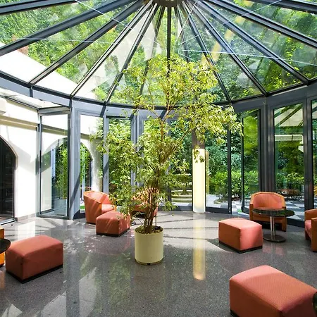 Opera Cadet 4* Paris