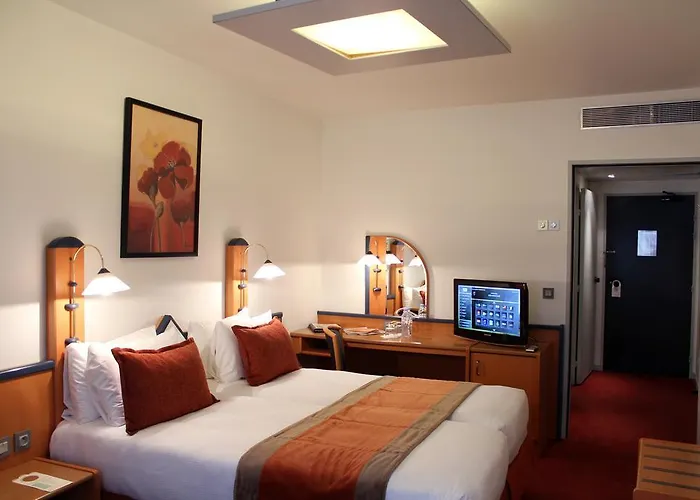 Hotel Opera Cadet 4*