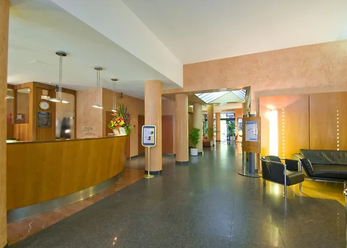 Opera Cadet Hotel 4*