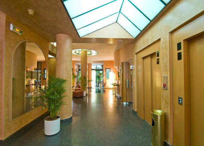 Opera Cadet 4* Paris