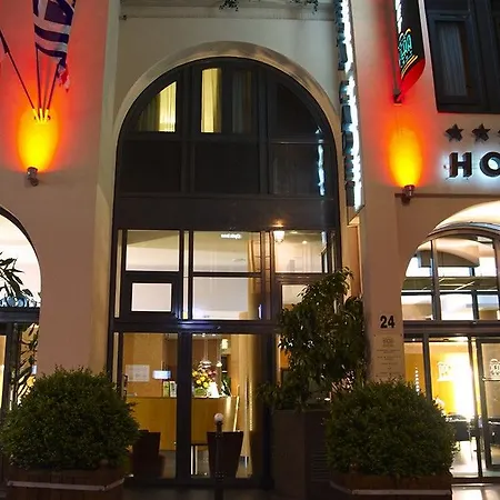 Opera Cadet Hotel Parigi
